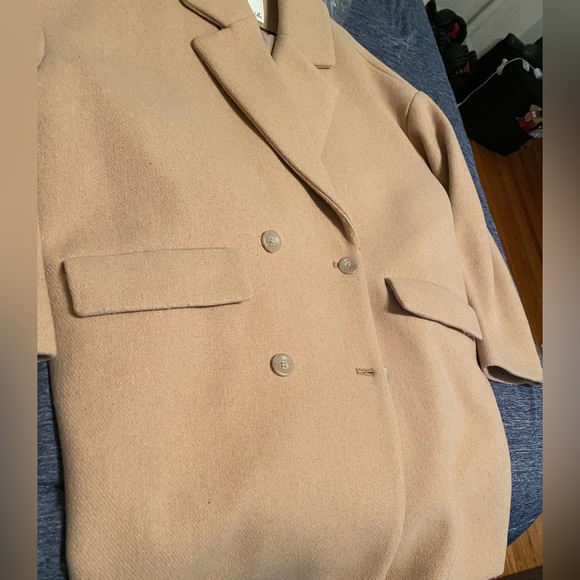 Abercrombie Fitch Short Wool Blend Coat - Picture 9 of 11